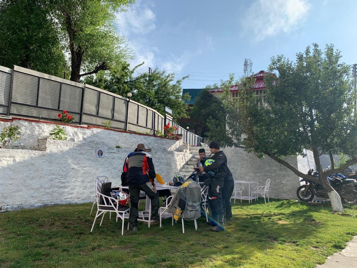 Hotel Rollingrang Kalpa Dış mekan fotoğraf