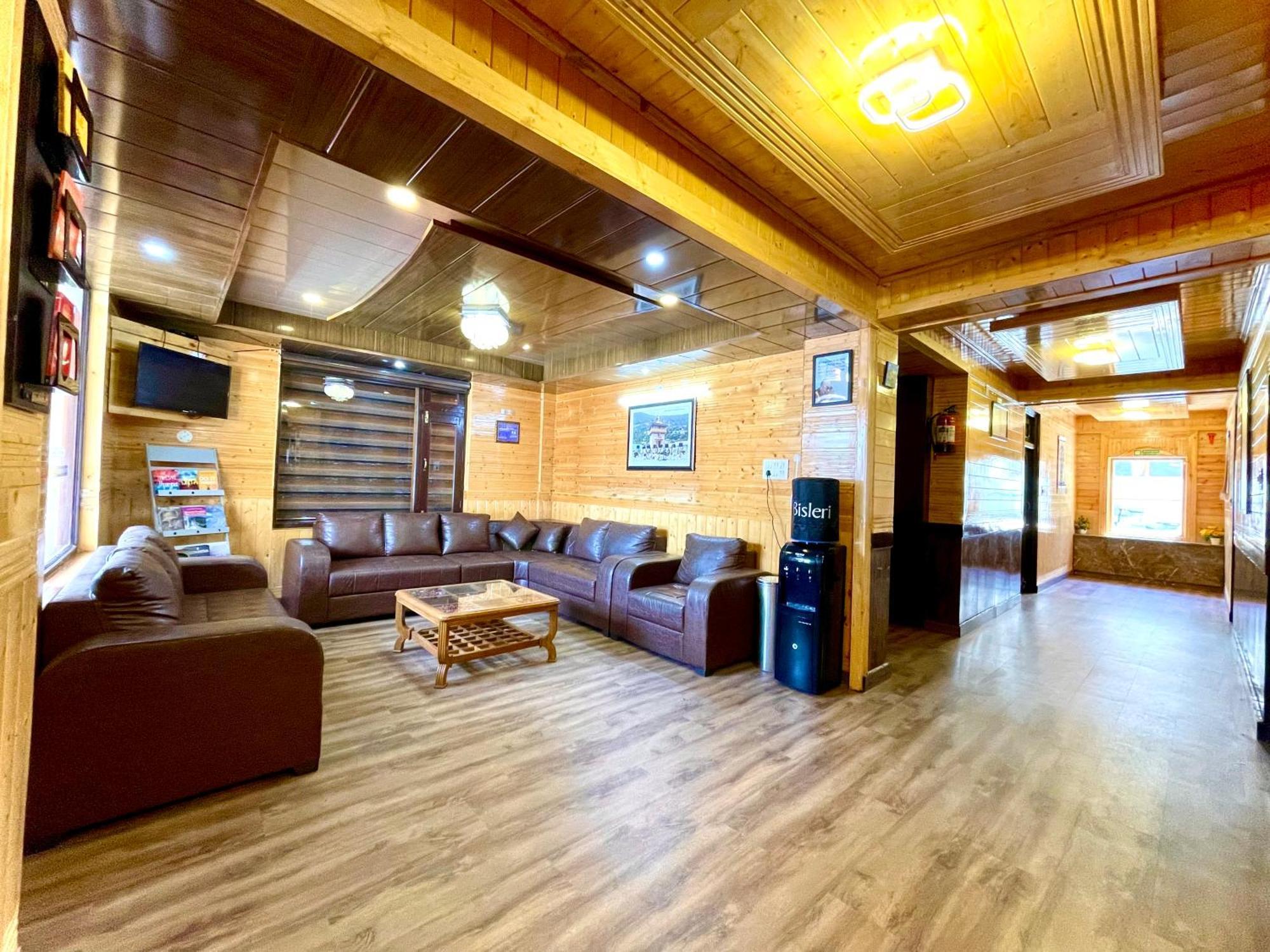 Hotel Rollingrang Kalpa Dış mekan fotoğraf