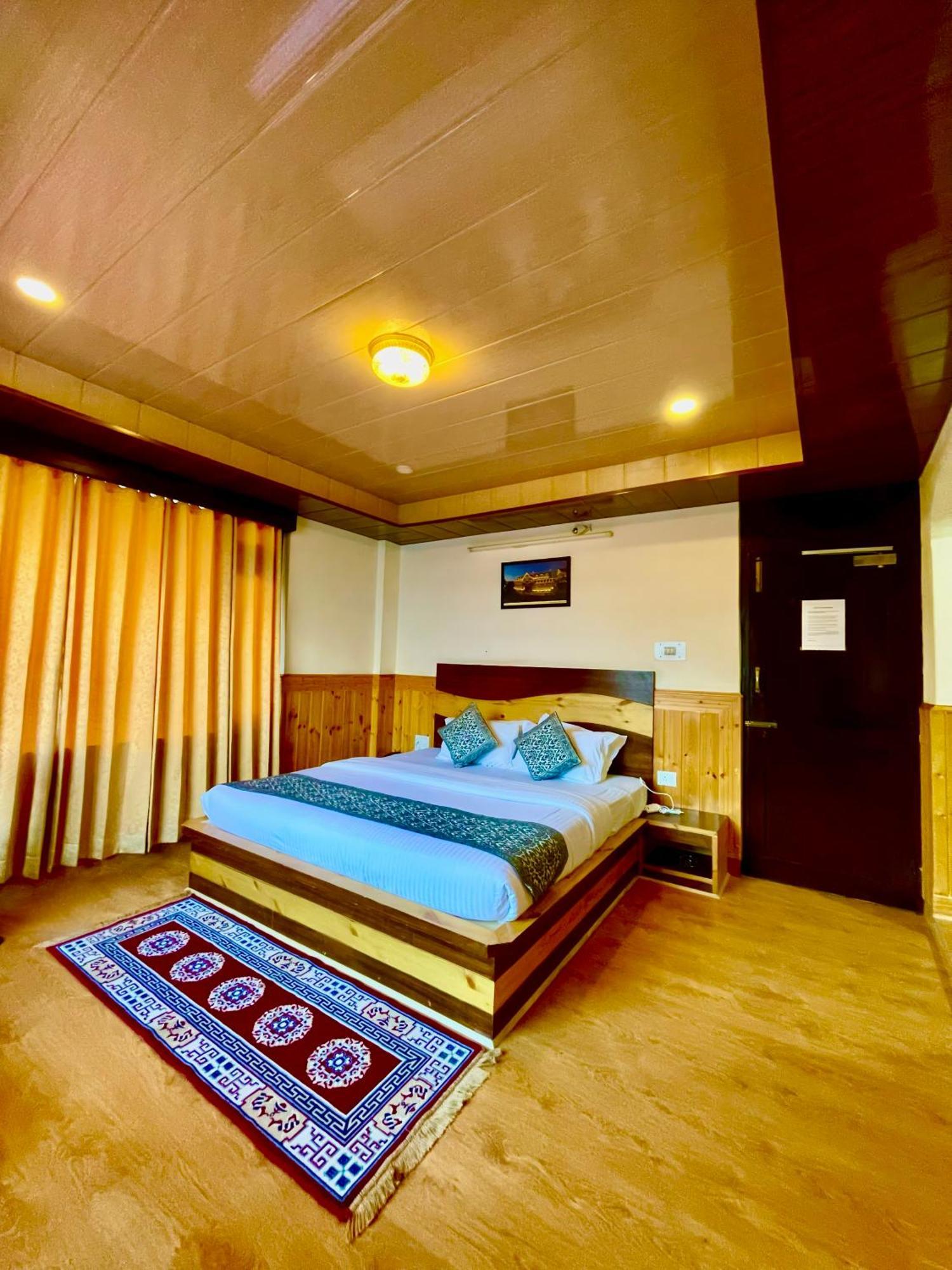 Hotel Rollingrang Kalpa Dış mekan fotoğraf