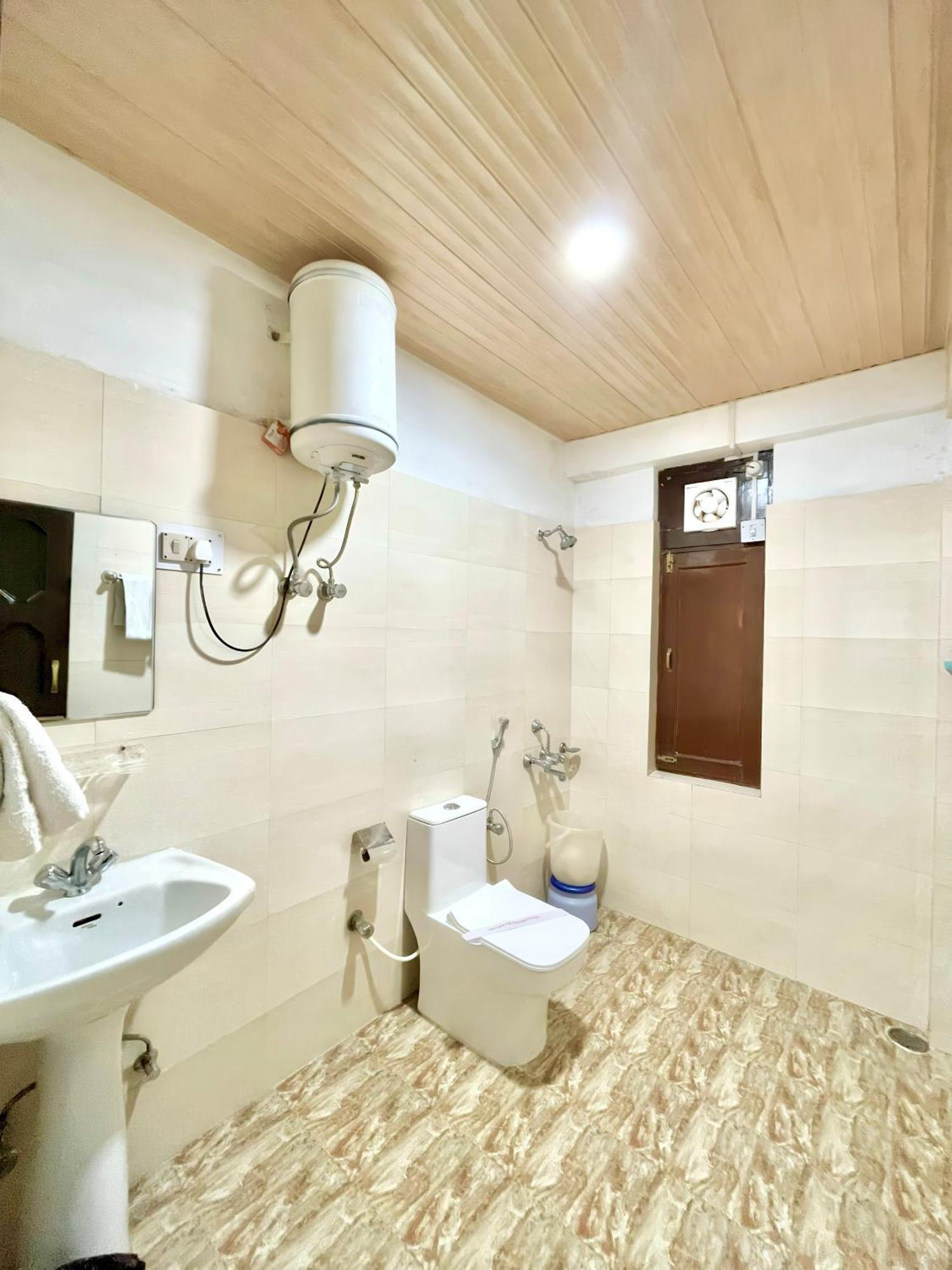 Hotel Rollingrang Kalpa Dış mekan fotoğraf